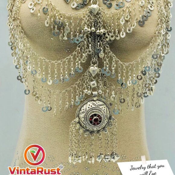 Tribal Bib Necklace With Dangling Tassels and Big Pendant - Picture 8 of 9